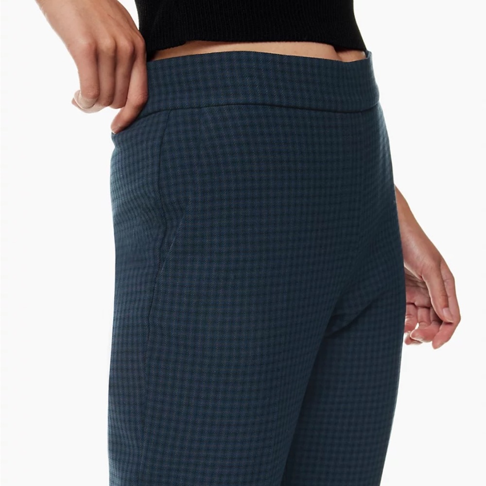 Babaton
Conan Cropped Pant - Lozano Herbage Grn/Blk - Picture 5 of 13